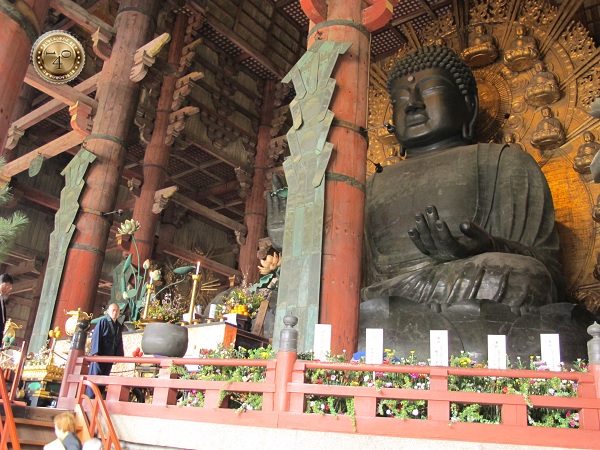 Будда из храма Тодайдзи