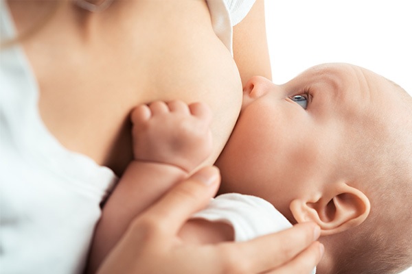 Кормление грудью грудного ребенка
