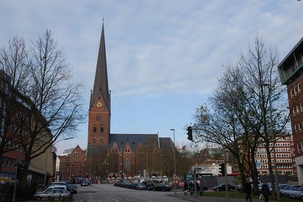 Церковь святого Петра в Гамбурге