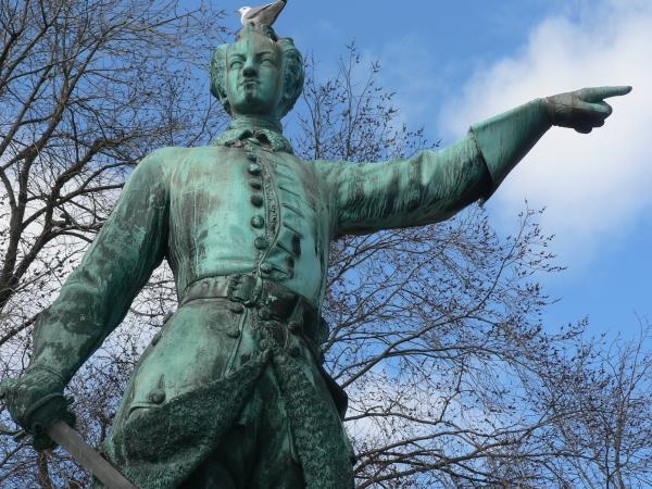 Памятник Карлу XII в Стокгольме
