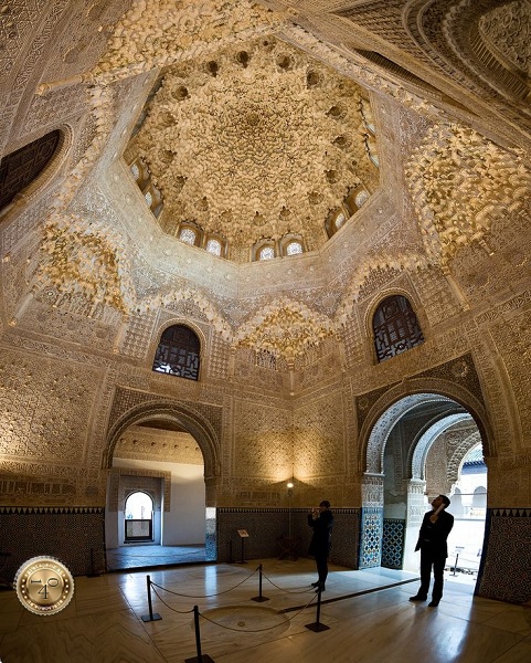 Арки Зала Двух Сестёр в Альгамбре, Гранада