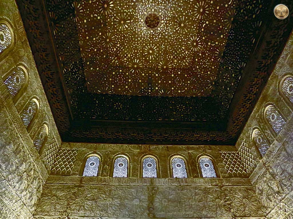 Потолок Зала Послов в Альгамбре, Гранада