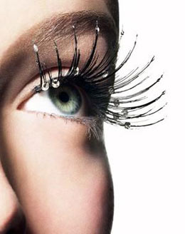 Наращивание ресниц: плюсы и минусы