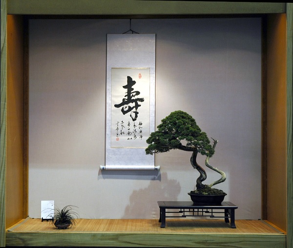 Ниша в стене японского домика