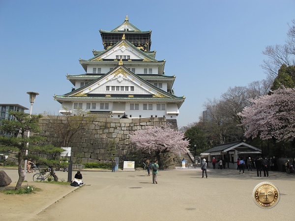 Замок Осака-дзё в г. Осака