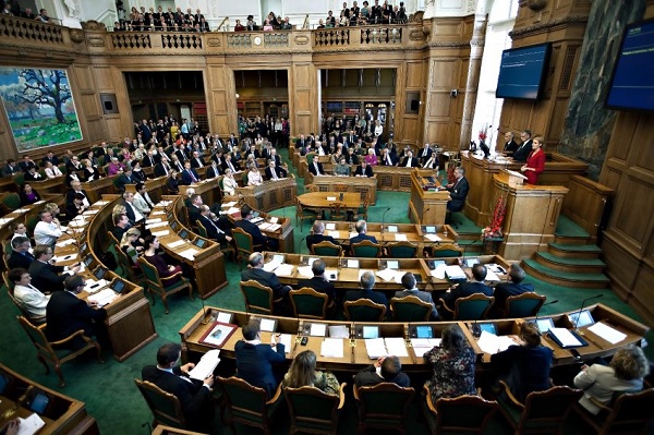 Заседание Датского парламента