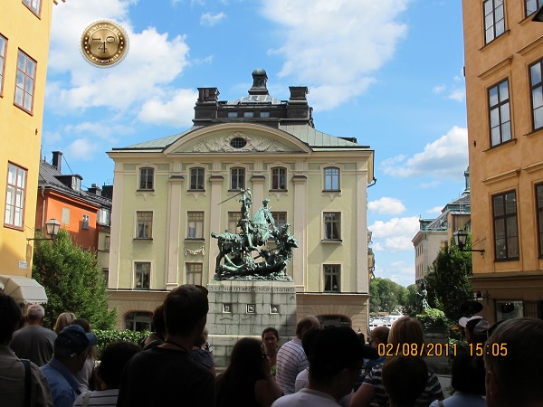 Памятник Георгию Победоносцу в Стокгольме