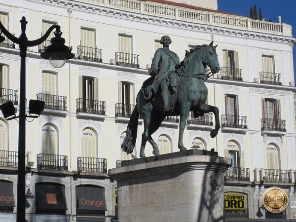 Памятник Карлосу III