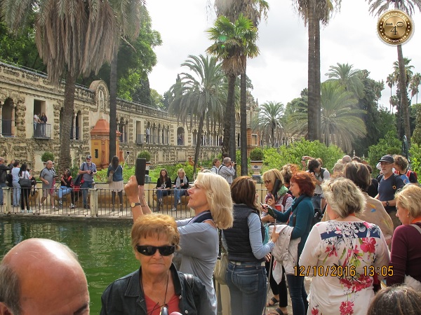 сад в Алькасаре в Севилье